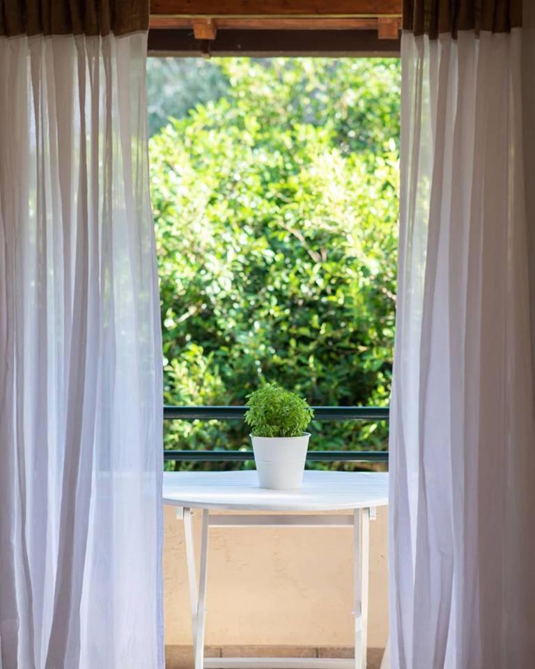 Romanos Apartments جايوس المظهر الخارجي الصورة